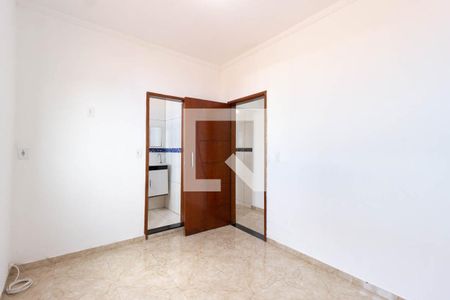 Suíte 1 de casa para alugar com 2 quartos, 80m² em Jardim Brasil (zona Norte), São Paulo