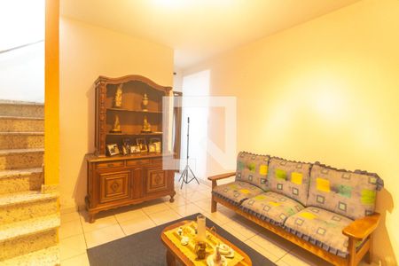 Sala de estar de casa à venda com 2 quartos, 147m² em Jardim do Mar, São Bernardo do Campo