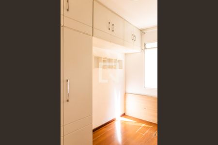 Quarto 1 de apartamento para alugar com 2 quartos, 70m² em Castelo, Belo Horizonte