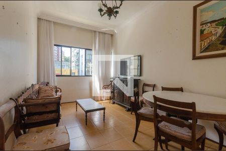 Sala de apartamento para alugar com 2 quartos, 73m² em Barra, Salvador