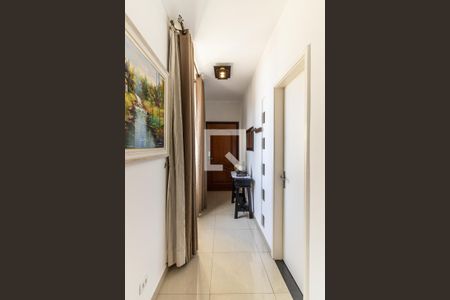 Sala - Corredor de entrada de apartamento à venda com 4 quartos, 200m² em Bela Vista, São Paulo