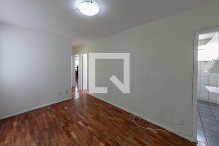 Sala de apartamento para alugar com 3 quartos, 68m² em Eldorado, Contagem