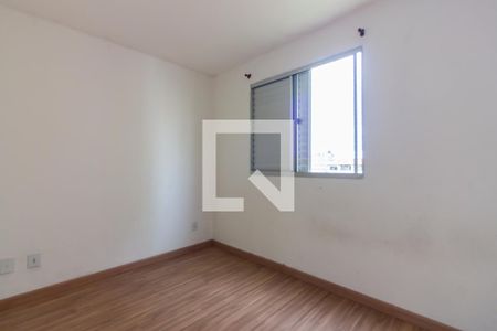Quarto 2 de apartamento para alugar com 2 quartos, 40m² em São Pedro, Osasco