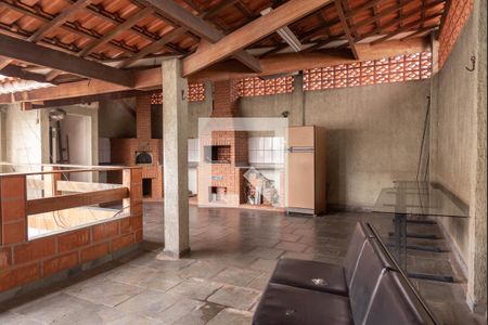 Casa à venda com 264m², 3 quartos e 1 vaga Casa à venda com 264m², 3 quartos e 1 vagaChurrasqueira