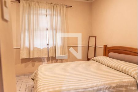 Casa à venda com 264m², 3 quartos e 1 vaga Casa à venda com 264m², 3 quartos e 1 vagaQuarto Suíte