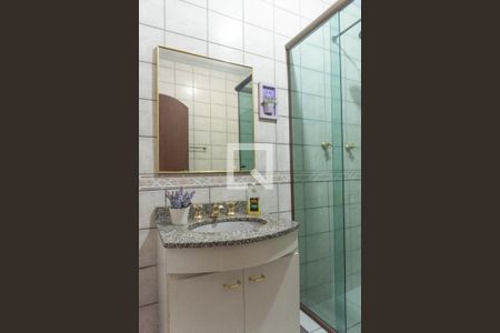 Casa à venda com 264m², 3 quartos e 1 vaga Casa à venda com 264m², 3 quartos e 1 vagaBanheiro 1