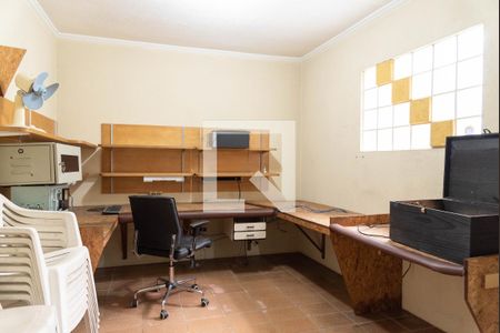 Casa à venda com 264m², 3 quartos e 1 vaga Casa à venda com 264m², 3 quartos e 1 vagaQuarto de Serviço