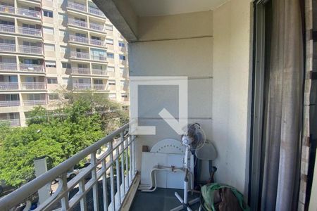 Sacada de apartamento para alugar com 2 quartos, 47m² em Jardim Ampliação, São Paulo