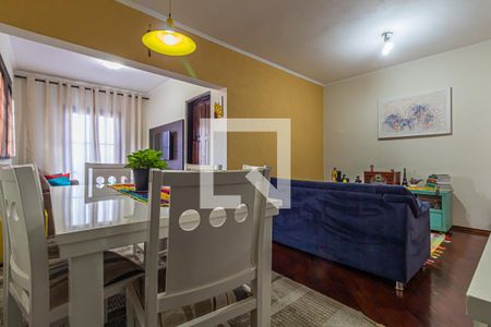 Casa à venda com 150m², 3 quartos e 1 vaga Casa à venda com 150m², 3 quartos e 1 vagaSala