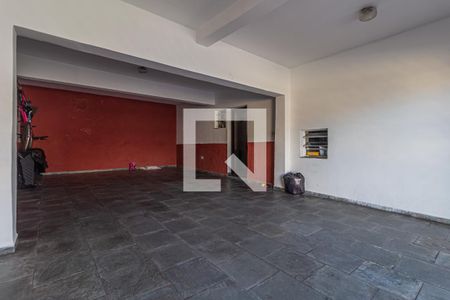 Casa à venda com 150m², 3 quartos e 1 vaga Casa à venda com 150m², 3 quartos e 1 vagaGaragem