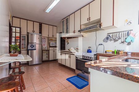 Casa à venda com 150m², 3 quartos e 1 vaga Casa à venda com 150m², 3 quartos e 1 vagaCozinha