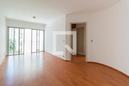 Sala de apartamento à venda com 2 quartos, 62m² em Vila Madalena, São Paulo