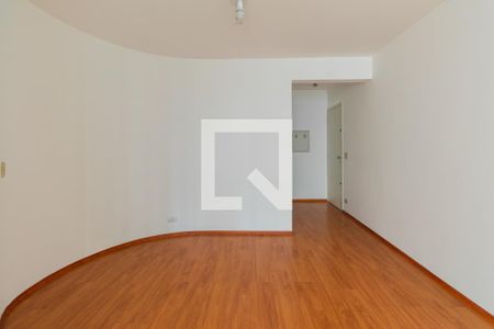 Sala de apartamento à venda com 2 quartos, 62m² em Vila Madalena, São Paulo