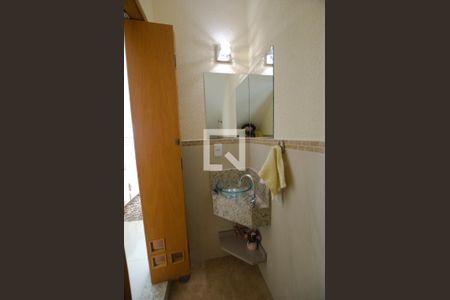 Lavabo de casa à venda com 3 quartos, 120m² em Vila Brasilina, São Paulo