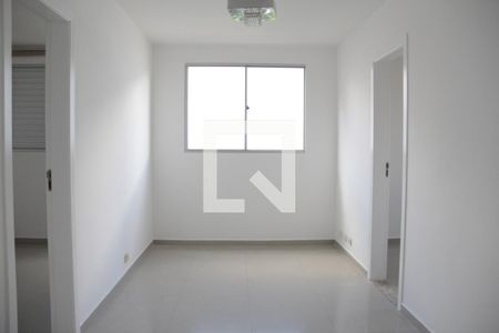 Sala de apartamento para alugar com 3 quartos, 59m² em Vila Urupes, Suzano