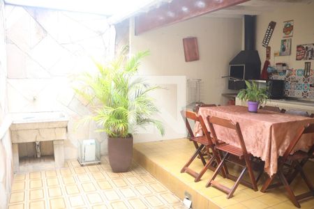 Casa para alugar com 160m², 3 quartos e 5 vagas Casa para alugar com 160m², 3 quartos e 5 vagasÁrea Gourmet