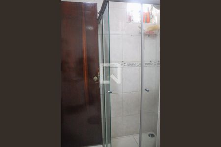 Casa para alugar com 160m², 3 quartos e 5 vagas Casa para alugar com 160m², 3 quartos e 5 vagasBanheiro Corredor