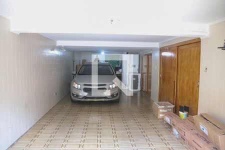 Casa para alugar com 160m², 3 quartos e 5 vagas Casa para alugar com 160m², 3 quartos e 5 vagasGaragem