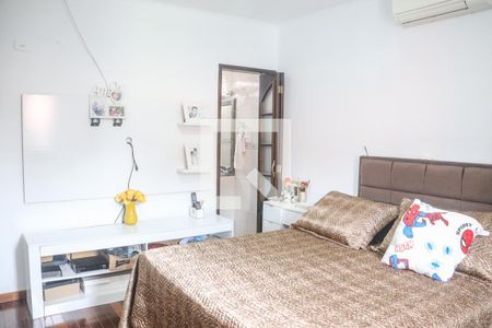 Casa para alugar com 160m², 3 quartos e 5 vagas Casa para alugar com 160m², 3 quartos e 5 vagasSuíte