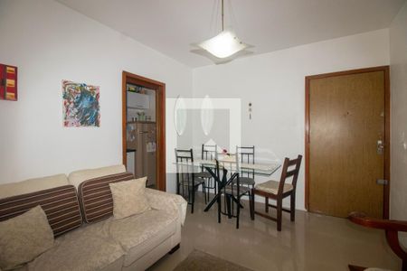 Sala de apartamento para alugar com 1 quarto, 68m² em Petrópolis, Porto Alegre