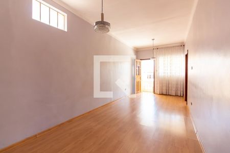 Sala de casa à venda com 2 quartos, 213m² em Vila Osasco, Osasco