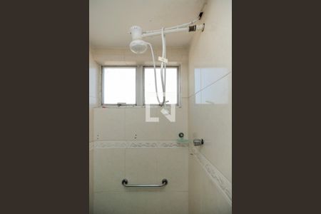 Apartamento à venda com 89m², 2 quartos e 1 vaga Apartamento à venda com 89m², 2 quartos e 1 vagaBanheiro