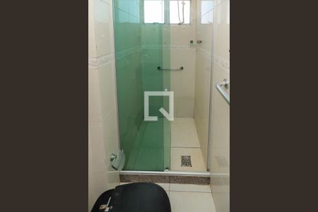 Apartamento à venda com 89m², 2 quartos e 1 vaga Apartamento à venda com 89m², 2 quartos e 1 vagaBanheiro