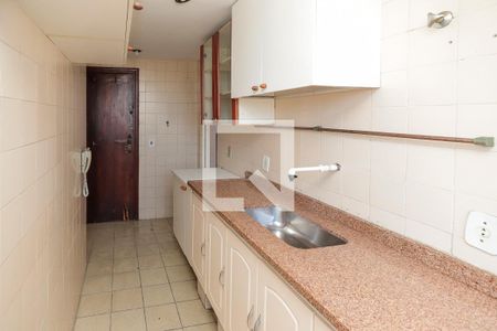 Apartamento à venda com 89m², 2 quartos e 1 vaga Apartamento à venda com 89m², 2 quartos e 1 vagaCozinha