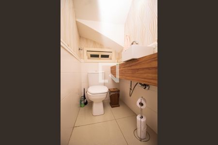 Lavabo de casa para alugar com 4 quartos, 200m² em Hípica, Porto Alegre