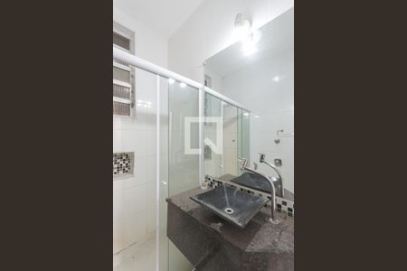 Banheiro de apartamento à venda com 1 quarto, 50m² em São Francisco Xavier, Rio de Janeiro