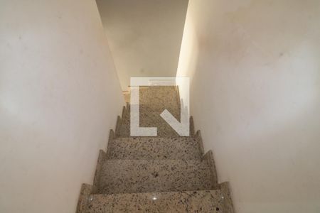 Escada de casa à venda com 3 quartos, 120m² em Vila Matilde, São Paulo
