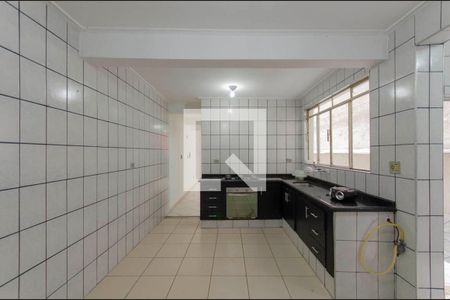 Cozinha de casa à venda com 3 quartos, 203m² em Vila Dalila, São Paulo