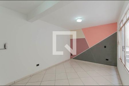 Sala de casa à venda com 3 quartos, 203m² em Vila Dalila, São Paulo