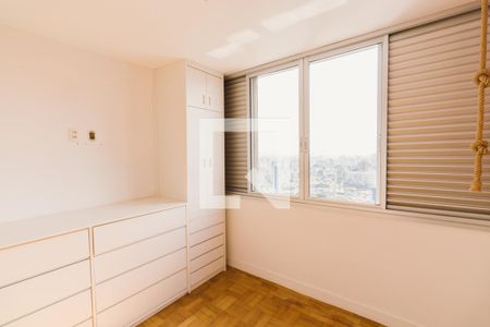 Suíte  de apartamento à venda com 2 quartos, 70m² em Sumarezinho, São Paulo