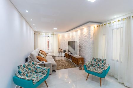 Sala de casa à venda com 3 quartos, 160m² em Vila Paranaguá, São Paulo