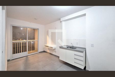 Sala/Cozinha de apartamento para alugar com 1 quarto, 30m² em Barra Funda, São Paulo