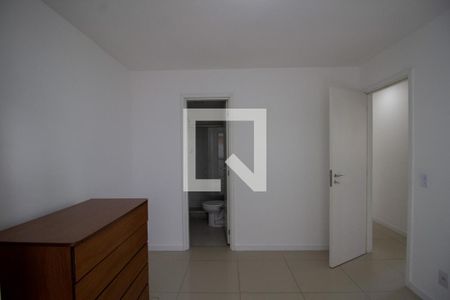 Suíte de apartamento à venda com 3 quartos, 128m² em Vargem Pequena, Rio de Janeiro