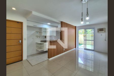 Sala de apartamento à venda com 3 quartos, 128m² em Vargem Pequena, Rio de Janeiro