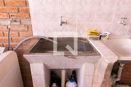 Casa à venda com 250m², 6 quartos e 4 vagas Casa à venda com 250m², 6 quartos e 4 vagasTanque