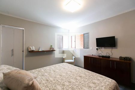 Casa à venda com 250m², 6 quartos e 4 vagas Casa à venda com 250m², 6 quartos e 4 vagasSuite