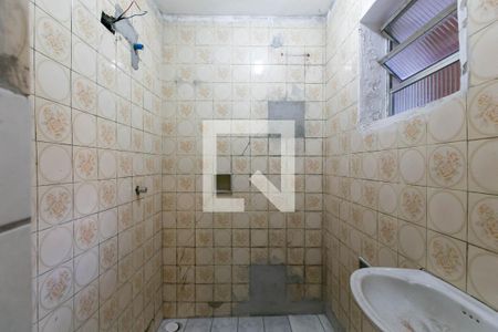 Casa à venda com 250m², 6 quartos e 4 vagas Casa à venda com 250m², 6 quartos e 4 vagasBanheiro - Edicula