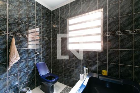 Casa à venda com 250m², 6 quartos e 4 vagas Casa à venda com 250m², 6 quartos e 4 vagasBanheiro - Suite