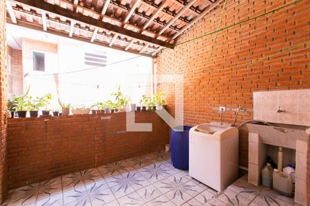 Casa à venda com 250m², 6 quartos e 4 vagas Casa à venda com 250m², 6 quartos e 4 vagasÁrea de Serviço