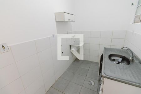 Cozinha de apartamento para alugar com 1 quarto, 50m² em Barra Funda, São Paulo