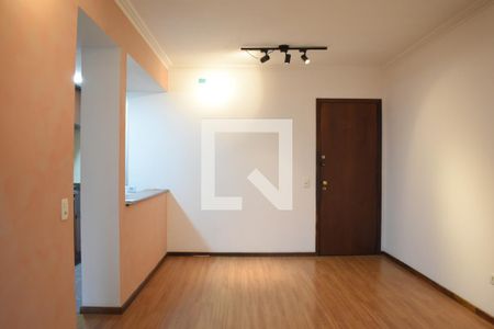 Sala de apartamento para alugar com 1 quarto, 45m² em Centro, Curitiba