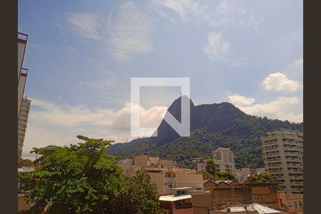 Vista da sala  de apartamento para alugar com 1 quarto, 59m² em Botafogo, Rio de Janeiro