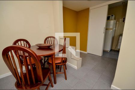 Sala 1 de apartamento para alugar com 1 quarto, 59m² em Botafogo, Rio de Janeiro