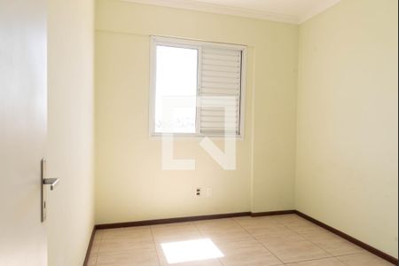 Quarto 1 de apartamento para alugar com 3 quartos, 77m² em Jardim Rosa de Franca, Guarulhos