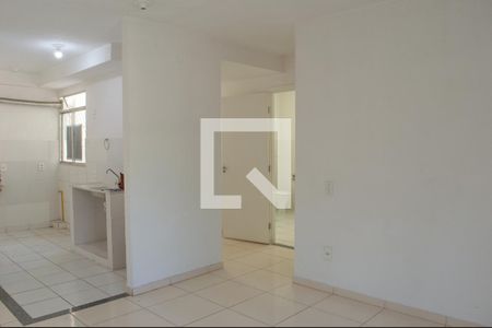 Sala de apartamento para alugar com 1 quarto, 43m² em Campo Grande, Rio de Janeiro