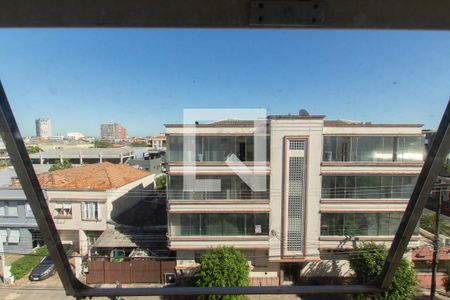 Vista Sala 2/Quarto 3 de apartamento para alugar com 2 quartos, 72m² em Navegantes, Porto Alegre